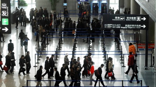 近年移民美欧的中国移民，均以高资产人士和中产阶级为主。图为上海虹桥机场。