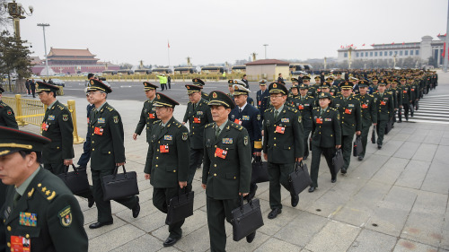 按照中共軍方的慣例，「八一」前夕將有將官晉升軍銜