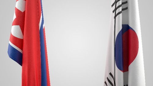杭州亚运赛事如火如荼开打，两韩队伍也不免在赛场上互别苗头，今年北韩方对称呼似乎特别在意，要求媒体不得使用“北韩”名称，但北韩官媒直播两韩赛事时，却以“傀儡”指称韩国。