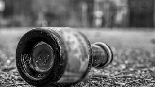 鸿茅药酒事件引爆舆论。图为示意图。(Pixabay)
