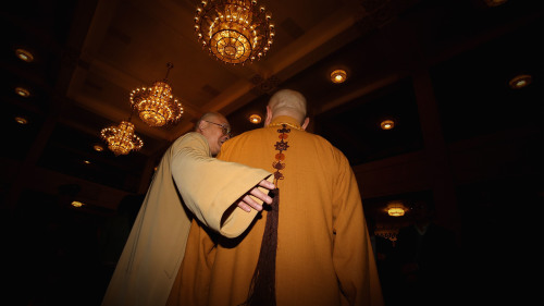 參加中共兩會的僧侶