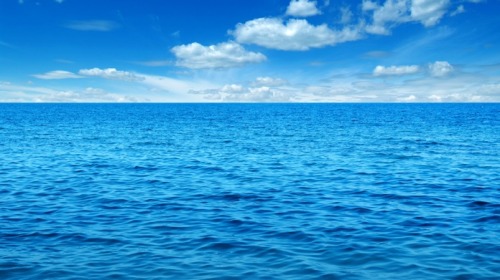 大海就是有一种纳百川的气派。