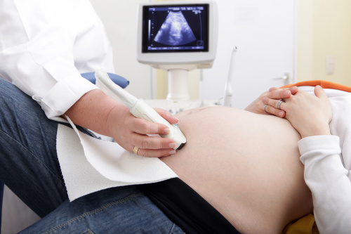 孕婦看完超音波檢查照片後哭了一夜