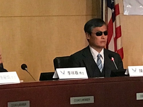盲人維權律師、美國天主教大學著名客座研究員陳光誠