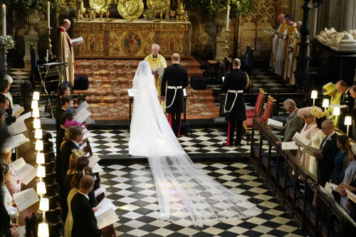 婚禮儀式由英國國教會精神領袖、坎特伯裡大主教威爾比主持。