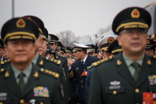 美国罕见制裁中国军方部门及其负责人。