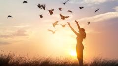 借尸还魂60年传奇女子辞世(组图)