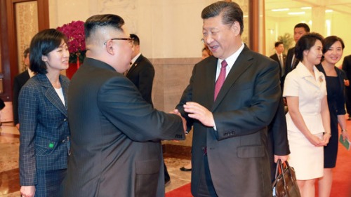 朝鮮領導人金正恩三度訪中，與中國國家主席習近平會談