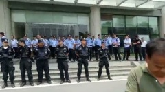 調2萬特警政府前鎮壓各地老兵持續增援(視頻組圖)