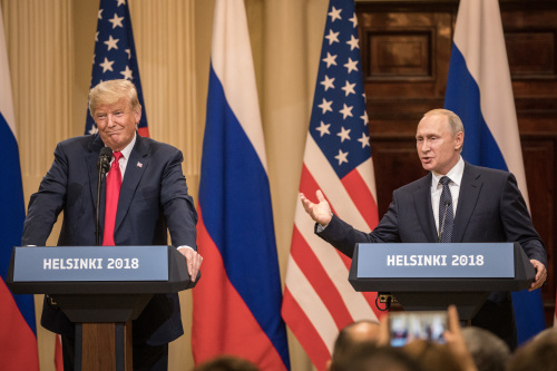 美国总统川普与俄罗斯总统普京去年在芬兰赫尔辛基举行双边峰会。
