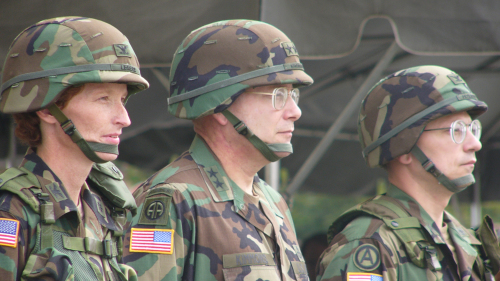 美国军官/示意图（图片来源：维基百科）