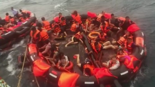 5日傍晚，泰國普吉島外海發生船難事件，造成18人死亡及39人失蹤