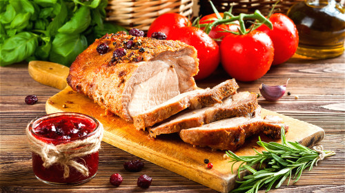 猪肉营养丰富，能补虚、滋阴、养血、润燥，是中国人肉类食品的主要来源。