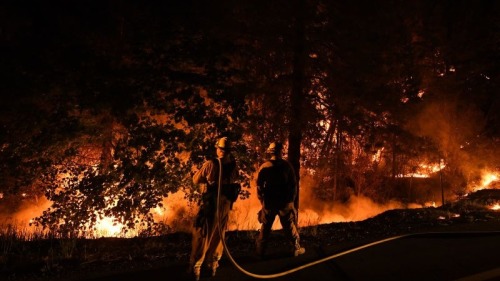 加州有史以來最嚴重的火災在40天內已經花掉了該州超過一半的年度消防預算。