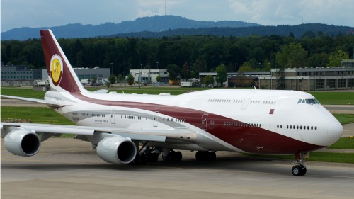 卡達王室專屬航空公司Qatar Amiri Flight日前開始對外出售一臺波音747-8I超豪華專機。