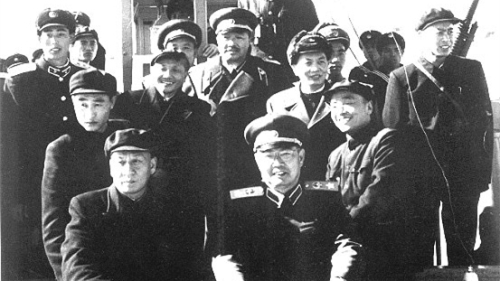  劉少奇、林彪、鄧小平、賀龍、陳毅 