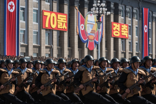 2018年9月9日，朝鲜在平壤金日成广场举行大规模阅兵。