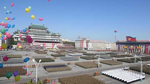 9月9日是朝鮮建國70週年紀念日，在平壤金日成廣場舉行閱兵儀式
