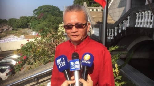 魏明仁多次接受中国大陆媒体采访，是大陆媒体的“宠儿”。