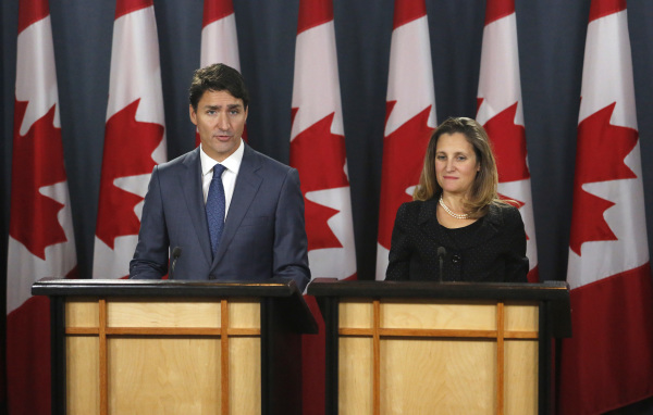 加拿大总理特鲁多与外长方慧兰