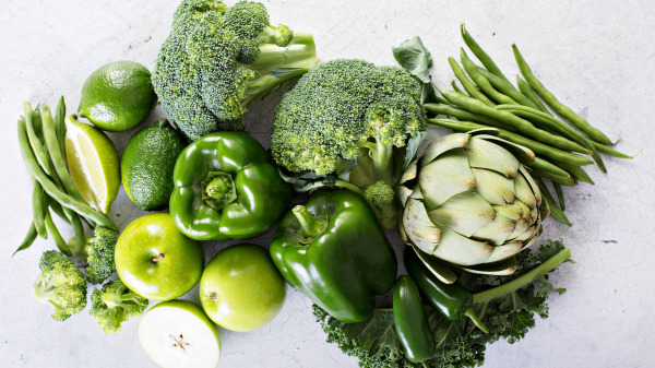 不少绿叶菜在补钙效果上并不逊色。