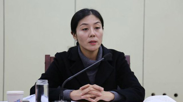甘肃省武威市前市委书记火荣贵和与其搞权色交易的前女副市长姜保红同时倒台。