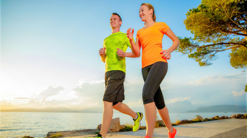 运动可以促进新陈代谢，保持良好身体状态和精神状态。