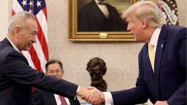 多家媒體報導，美中已經原則上達成第一階段貿易協議，美國總統川普也已經簽字。( Win McNamee / Getty Images)