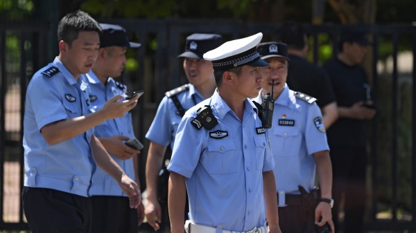 中共警察在泰国威胁中国难民：把你杀了也没人知道