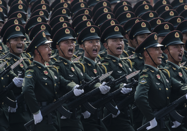 2019年10月1日，中共建政70週年，在天安門廣場舉行閱兵。