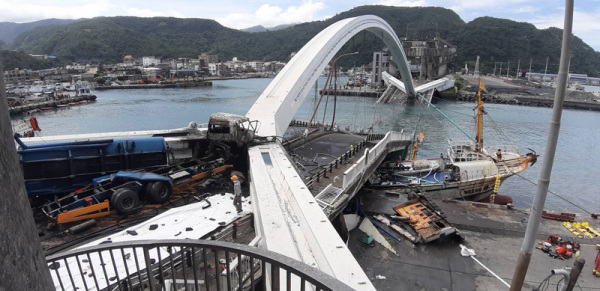 南方澳跨港大桥坍塌发现第5位罹难者