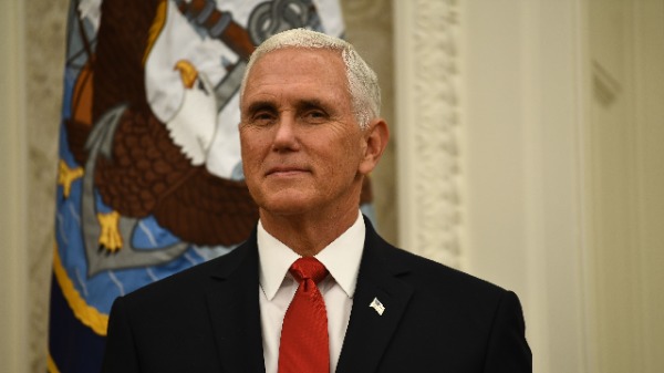 美国副总统彭斯（Mike Pence）（图片来源：BRENDAN SMIALOWSKI/AFP/Getty Images)