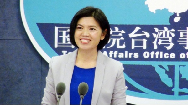 對於香港區議會選舉，民主派大勝，中國國台辦新發言人朱鳳蓮在例行記者會上硬拗表示，「越來越多的香港市民站出來，不希望香港再亂下去，希望止暴制亂、恢復秩序。」
