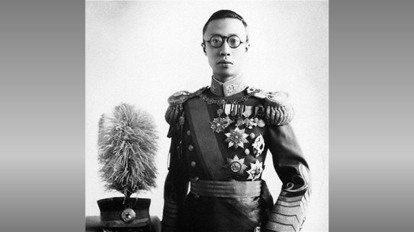 被關押的滿洲國戰犯也被分期分批全部特赦，末代皇帝溥儀也是其中之一。