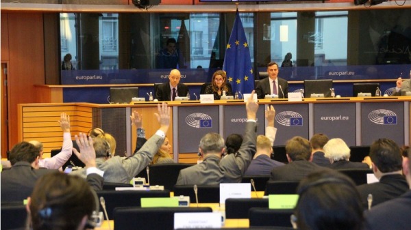 12月4日，歐洲議會外交委員會今天通過兩項與台相關決議案。