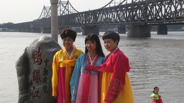朝鮮看中國：「千年冤仇」和「世代友好」