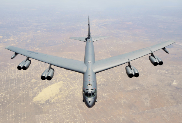 空军B-52“同温层堡垒”轰炸机B-52预计近期将接受一系列重大升级，投弹数量增加，投放方式更加智能。