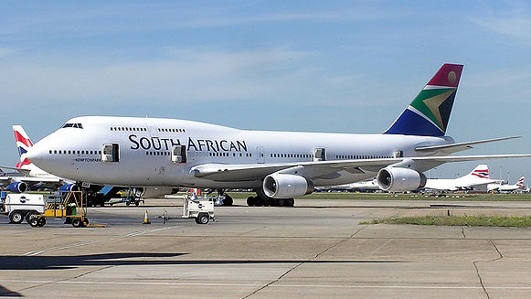 南非航空一名机师飞了20多年，却从未当过机长，原来没有民航运输驾驶执照（ATPL）！图为南非航空飞机。