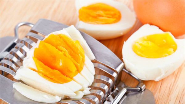 鸡蛋是引起胆囊疾病患者过敏的3大祸源之一。