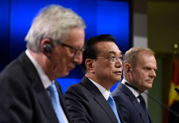 2019年4月9日，歐盟委員會主席容克，中國總理李克強和歐洲理事會主席圖斯克於在布魯塞爾歐盟總部舉行峰會。