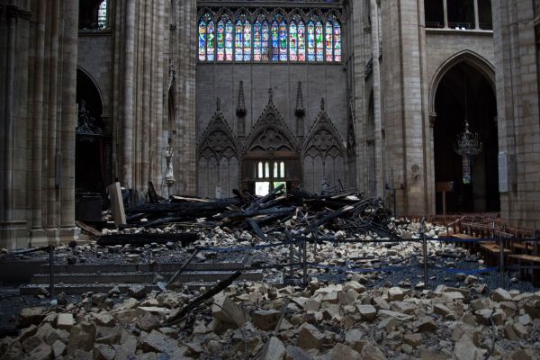 巴黎聖母院被燒 為什麼也是中國人的損失？
