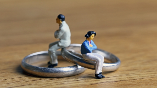 絕大多數夫妻離婚，都是長期的累積所導致。