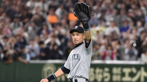 退役的日本傳奇球星鈴木一朗今天重回球場，擔任美國職棒大聯盟MLB西雅圖水手隊球團特助。