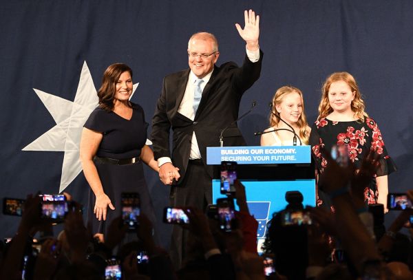 2019年5月18日，莫裡森在悉尼贏得澳大利亞大選後，與家人一同發表了連任演講。