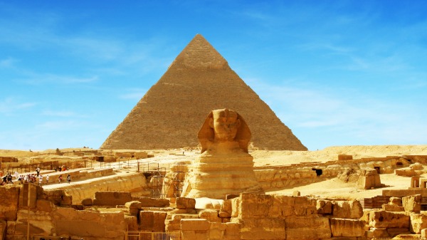 建造最小金字塔的法老最受欢迎!?