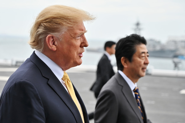 2019年5月28日，美國總統川普和日本首相安倍晉三登上日本海上自衛隊的「加賀號」准航母。