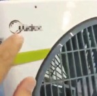 太可怕了马桶刷藏摄像头15元买号可看监控(图)