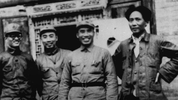 毛澤東、朱德、周恩來長征後在陝北