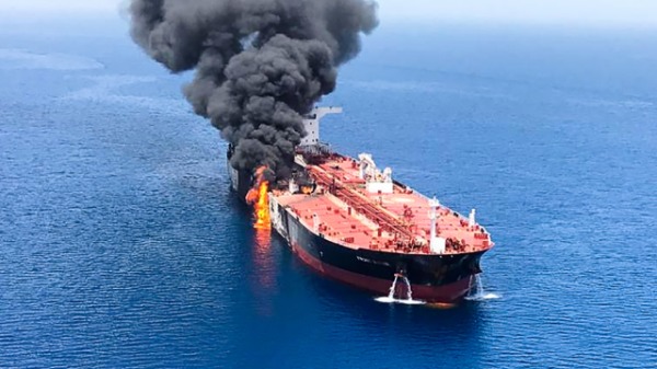 台湾中油租用的挪威油轮“Front Altair”（图片来源：AFP/Getty Images）