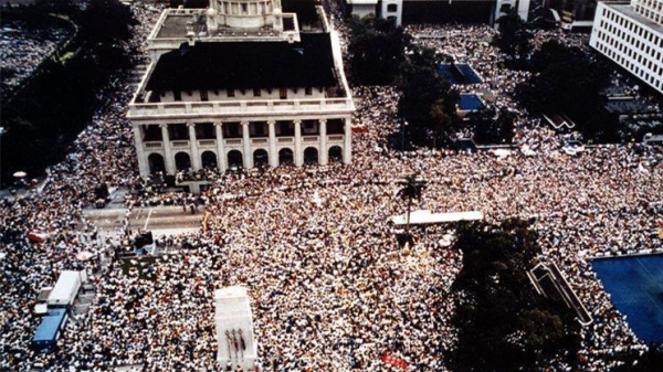 1989年5月21日，香港出現首次歷史性的百萬人大遊行。